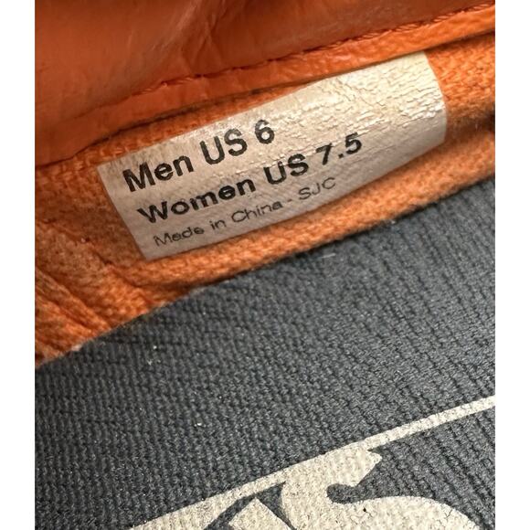 Vans Koi Orange Blue Fish Slip On Limited Edition Men’s 6/ Women’s 7.5 - Picture 10 of 10